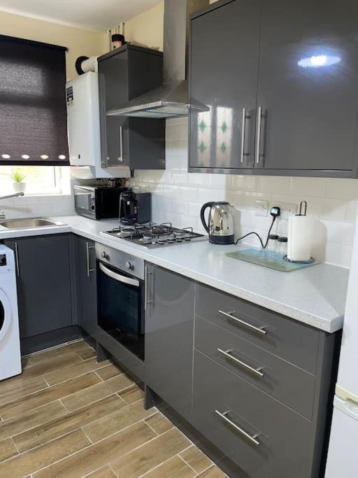 Modern 2 Bedroom Apartment In Derby City Centre Экстерьер фото